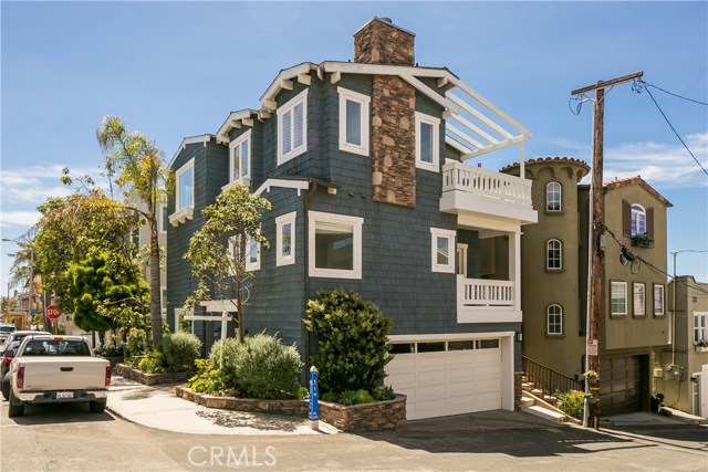 232 5th Place, Manhattan Beach, California 90266, 3 Bedrooms Bedrooms, ,3 BathroomsBathrooms,Residential,Sold,5th,SB17090395