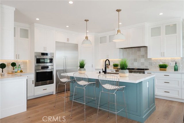 409 30th Street, Manhattan Beach, California 90266, 4 Bedrooms Bedrooms, ,2 BathroomsBathrooms,Residential,Sold,30th,SB20162447