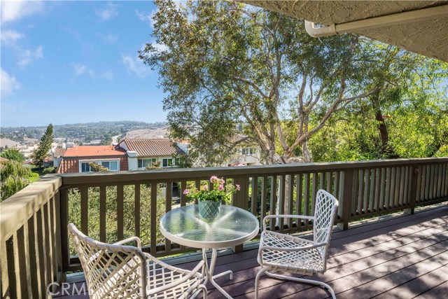 43 Cottonwood Circle, Rolling Hills Estates, California 90274, 2 Bedrooms Bedrooms, ,3 BathroomsBathrooms,Residential,Sold,Cottonwood,PV18261696