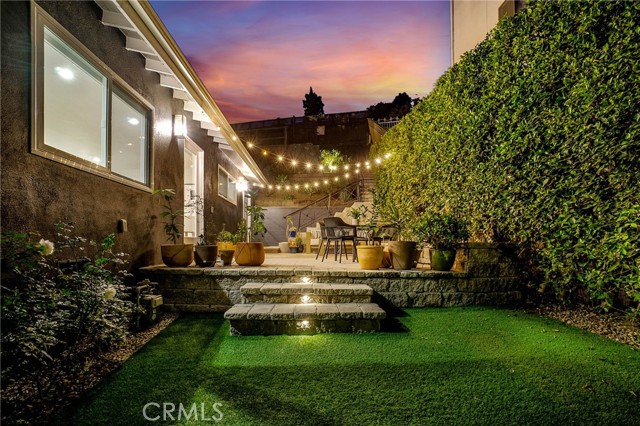 2 Bed Home for Sale in Silver Lake, California