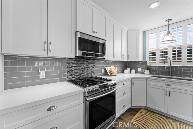 1621 Carver Street, Redondo Beach, California 90278, 3 Bedrooms Bedrooms, ,2 BathroomsBathrooms,Residential,Sold,Carver,SB21022183