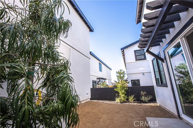 Each Home has a private back patio area (decomposed granite) which attaches to the side walkway designated to each unit. Each Home has a private back patio area (decomposed granite) which attaches to the side walkway designated to each unit.