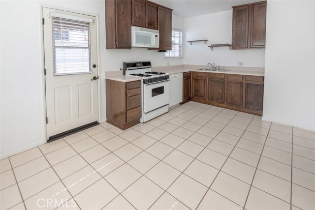 1915 Bataan Road, Redondo Beach, California 90278, 3 Bedrooms Bedrooms, ,1 BathroomBathrooms,Residential,Sold,Bataan,PV18244434