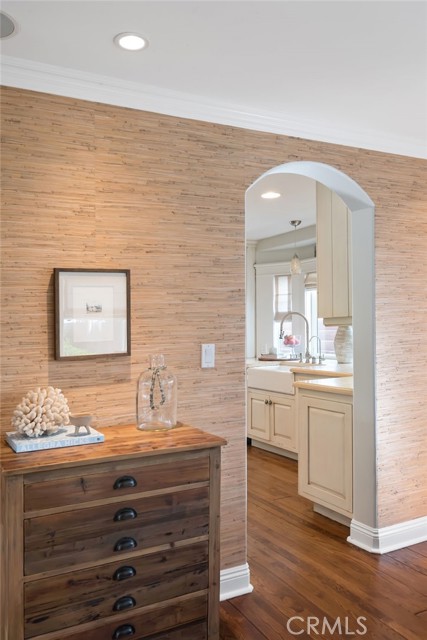 1724 Walnut Avenue, Manhattan Beach, California 90266, 4 Bedrooms Bedrooms, ,3 BathroomsBathrooms,Residential,Sold,Walnut,SB21065266