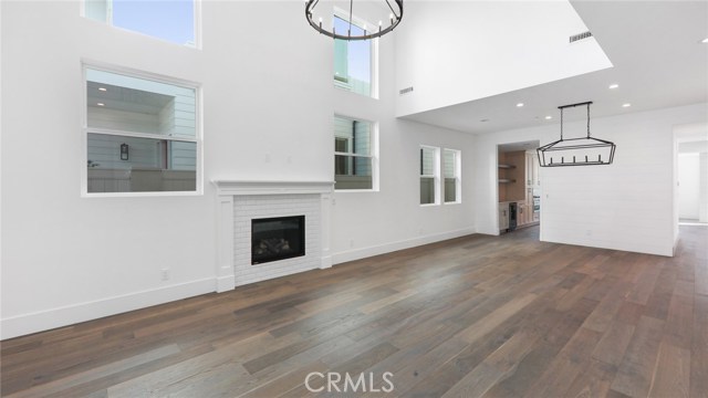 1020 Avenue A, Redondo Beach, California 90277, 6 Bedrooms Bedrooms, ,6 BathroomsBathrooms,Residential,Sold,Avenue A,PV20189738