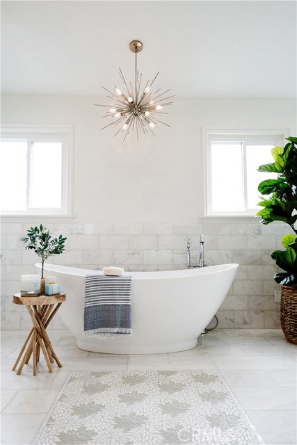 754 35th Street, Manhattan Beach, California 90266, 5 Bedrooms Bedrooms, ,3 BathroomsBathrooms,Residential,Sold,35th,SB21137408