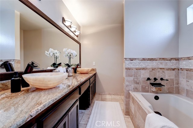 1117 Goodman Avenue, Redondo Beach, California 90278, 3 Bedrooms Bedrooms, ,2 BathroomsBathrooms,Residential,Sold,Goodman,SB20118226