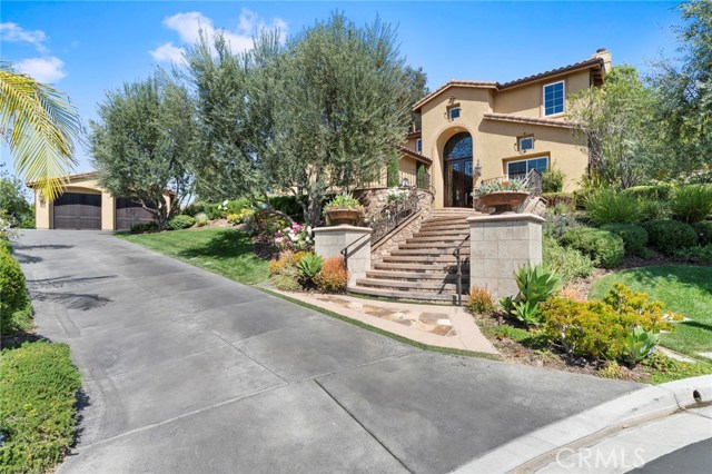 Photo of 580 S Whispering Ridge Lane, Anaheim Hills, CA 92808