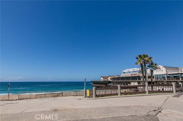 620 The Village, Redondo Beach, California 90277, 1 Bedroom Bedrooms, ,1 BathroomBathrooms,Residential,Sold,The Village,SB19050077