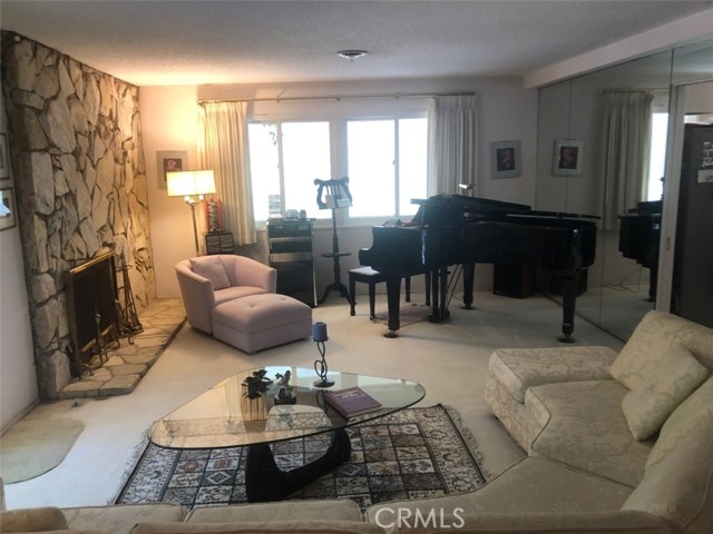 8 Encanto Drive, Rolling Hills Estates, California 90274, 4 Bedrooms Bedrooms, ,1 BathroomBathrooms,Residential,Sold,Encanto,PV21169791