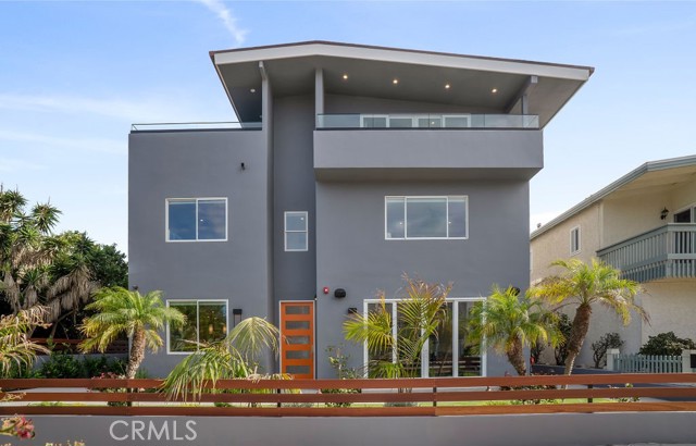 Photo of 424 20th Street, Manhattan Beach, CA 90266