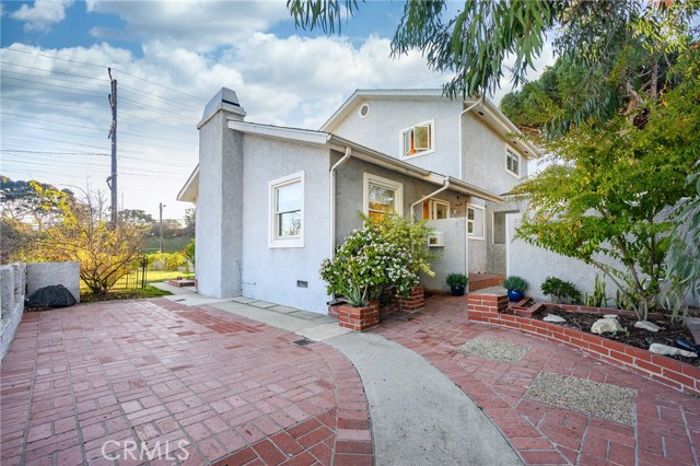 501 Green Lane, Redondo Beach, California 90278, 4 Bedrooms Bedrooms, ,2 BathroomsBathrooms,Residential,Sold,Green Lane,SB20035611