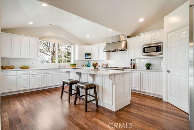 4600 Rollando Drive, Rolling Hills Estates, California 90274, 5 Bedrooms Bedrooms, ,4 BathroomsBathrooms,Residential,Sold,Rollando,PV19270515