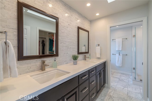 2319 Marshallfield Lane, Redondo Beach, California 90278, 3 Bedrooms Bedrooms, ,2 BathroomsBathrooms,Residential,Sold,Marshallfield,SB20225009