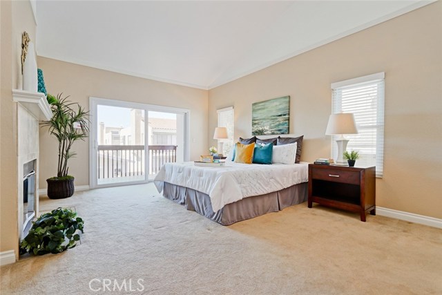 109 Helberta Avenue, Redondo Beach, California 90277, 3 Bedrooms Bedrooms, ,2 BathroomsBathrooms,Residential,Sold,Helberta,SB18059847