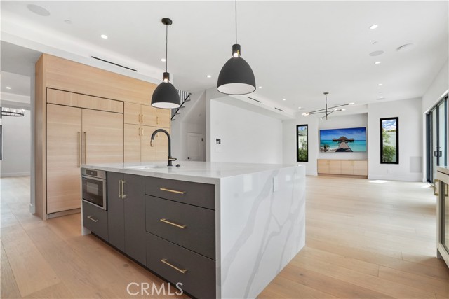 2504 Fisk Ln, Redondo Beach, California 90278, 4 Bedrooms Bedrooms, ,3 BathroomsBathrooms,Residential,Sold,Fisk Ln,DW21052780