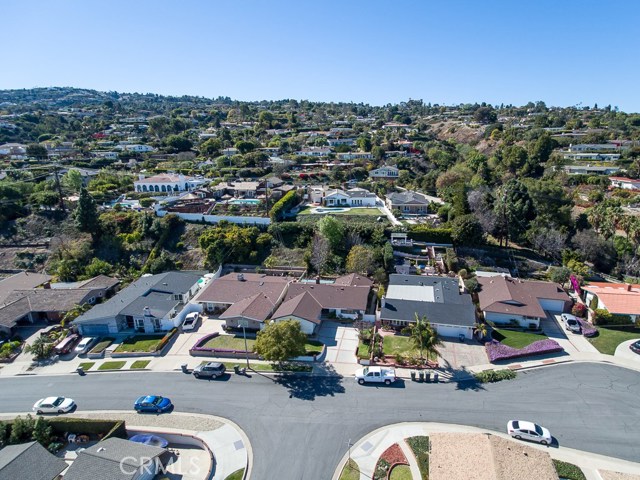 2142 Santa Rena Drive, Rancho Palos Verdes, California 90275, 4 Bedrooms Bedrooms, ,2 BathroomsBathrooms,Residential,Sold,Santa Rena,PV18037589
