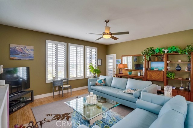 710 Beryl Street, Redondo Beach, California 90277, 3 Bedrooms Bedrooms, ,3 BathroomsBathrooms,Residential,Sold,Beryl,SB20099707