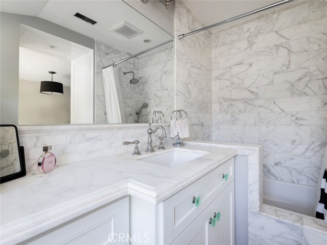 2206 Estribo Drive, Rolling Hills Estates, California 90274, 5 Bedrooms Bedrooms, ,2 BathroomsBathrooms,Residential,Sold,Estribo,PV21112421