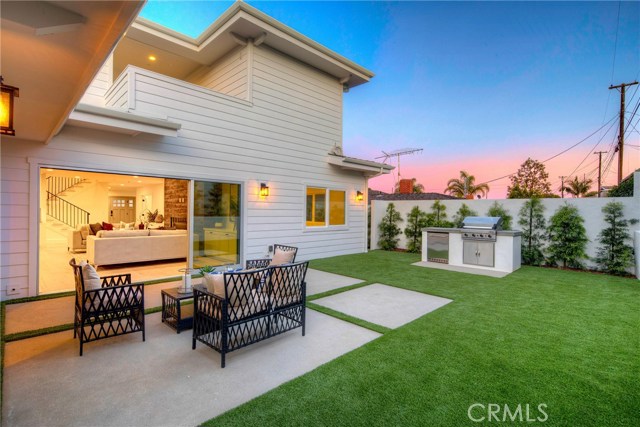 Completely serene and private backyard.  As quiet as it gets!