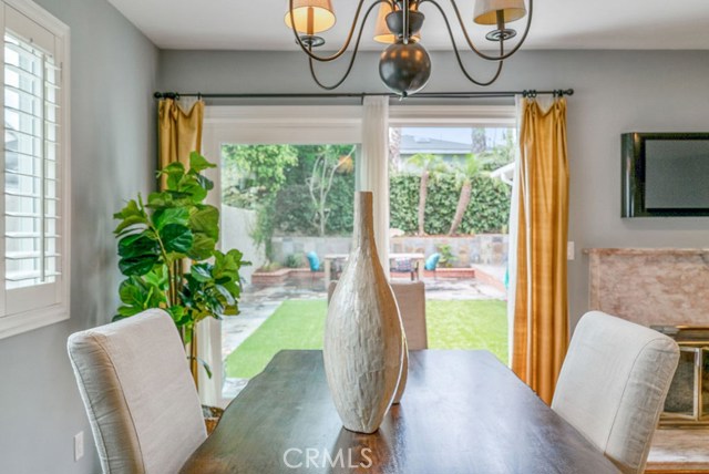 1902 Spreckels Lane, Redondo Beach, California 90278, 3 Bedrooms Bedrooms, ,2 BathroomsBathrooms,Residential,Sold,Spreckels,SB19180441