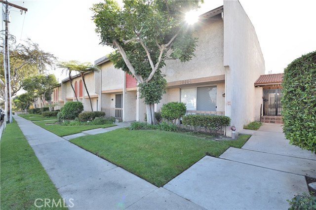 1710 Grant Avenue, Redondo Beach, California 90278, 3 Bedrooms Bedrooms, ,3 BathroomsBathrooms,Residential,Sold,Grant,SB18208976