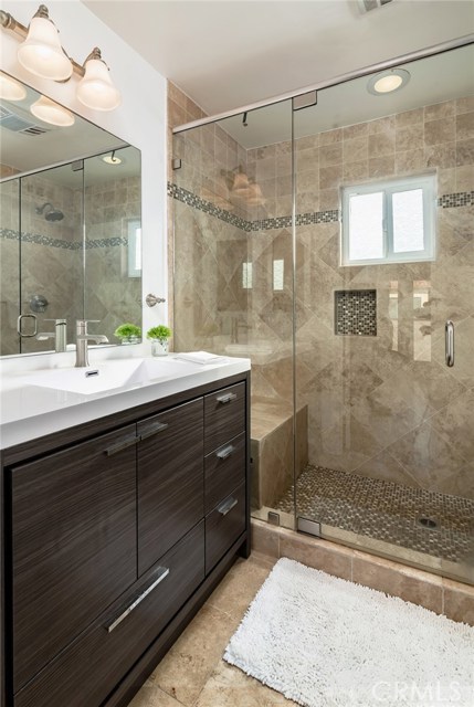 1156 9th Street, Hermosa Beach, California 90254, 3 Bedrooms Bedrooms, ,1 BathroomBathrooms,Residential,Sold,9th,SB20005266