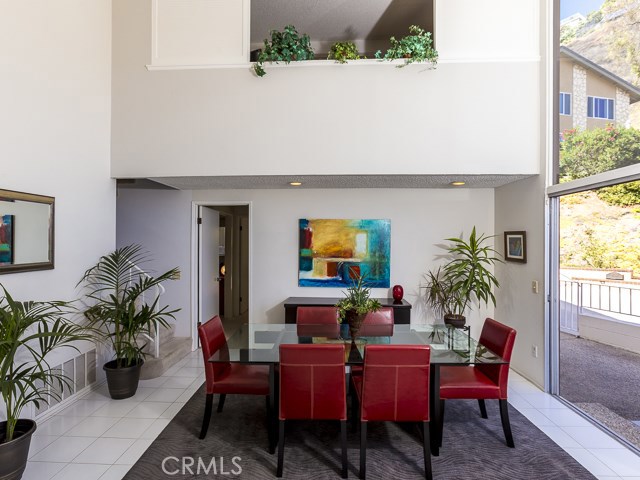 30048 Knoll View Drive, Rancho Palos Verdes, California 90275, 3 Bedrooms Bedrooms, ,2 BathroomsBathrooms,Residential,Sold,Knoll View,PV19091572