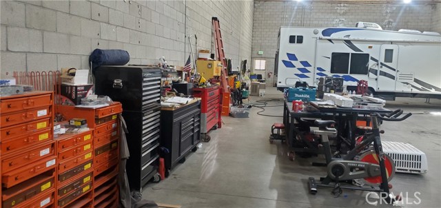 western, ,Commercial,For Sale,western,SW20183723