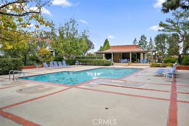 28024 Ridgebluff Court, Rancho Palos Verdes, California 90275, 3 Bedrooms Bedrooms, ,2 BathroomsBathrooms,Residential,Sold,Ridgebluff,PV19287112