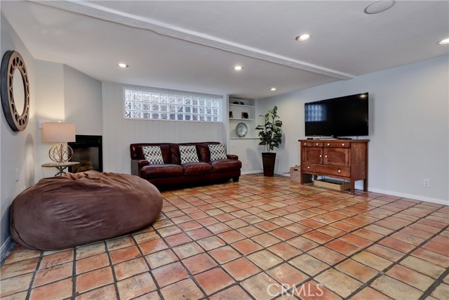 1627 Van Horne Lane, Redondo Beach, California 90278, 3 Bedrooms Bedrooms, ,1 BathroomBathrooms,Residential,Sold,Van Horne,SB20069859