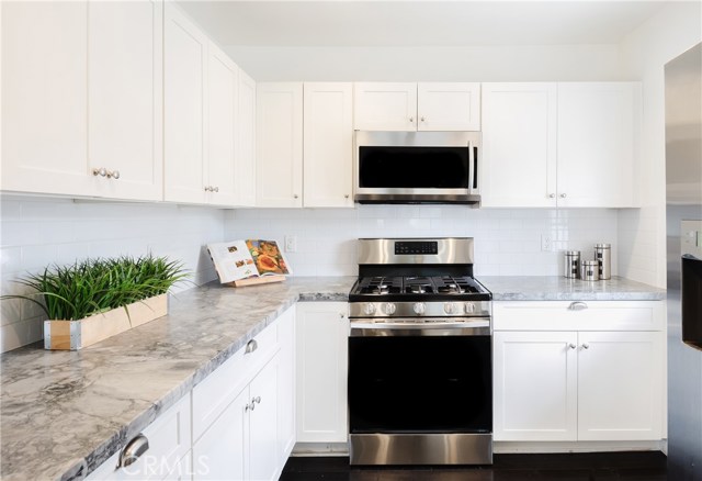 1600 Clark Lane, Redondo Beach, California 90278, 2 Bedrooms Bedrooms, ,1 BathroomBathrooms,Residential,Sold,Clark,SB20145473