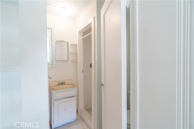 707 3rd Street, Hermosa Beach, California 90254, 2 Bedrooms Bedrooms, ,1 BathroomBathrooms,Residential,Sold,3rd,PW20062897