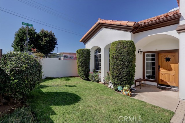 1901 Spreckels Lane, Redondo Beach, California 90278, 4 Bedrooms Bedrooms, ,3 BathroomsBathrooms,Residential,Sold,Spreckels,SB20206979