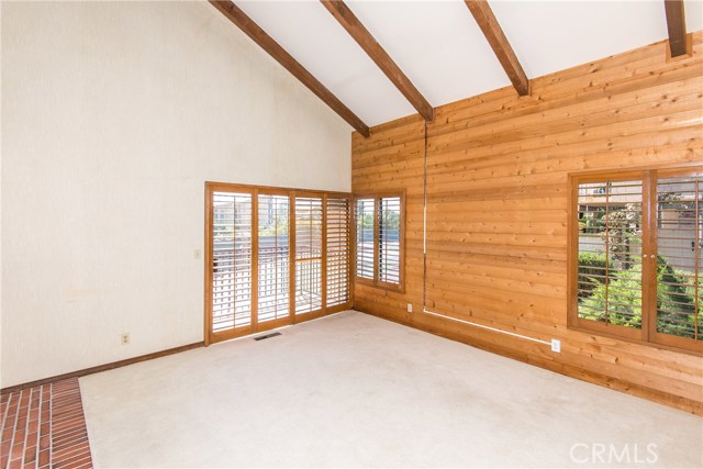 Slider Doors from the Den exiting to an Upper Patio!