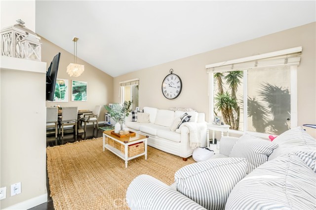 2705 Mathews Avenue, Redondo Beach, California 90278, 3 Bedrooms Bedrooms, ,3 BathroomsBathrooms,Residential,Sold,Mathews,OC21017528