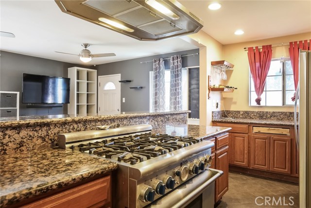 18518 Grevillea Avenue, Redondo Beach, California 90278, 3 Bedrooms Bedrooms, ,2 BathroomsBathrooms,Residential,Sold,Grevillea,PV19044095