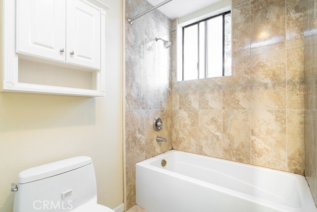 431 Broadway, Redondo Beach, California 90277, 3 Bedrooms Bedrooms, ,2 BathroomsBathrooms,Residential,Sold,Broadway,SB18158409