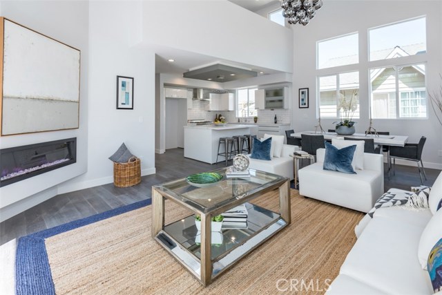 2415 Rockefeller Lane, Redondo Beach, California 90278, 4 Bedrooms Bedrooms, ,4 BathroomsBathrooms,Residential,Sold,Rockefeller,PV18200406