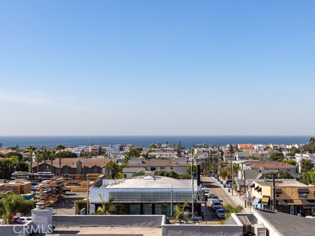 842 8th Street, Hermosa Beach, California 90254, 4 Bedrooms Bedrooms, ,2 BathroomsBathrooms,Residential,Sold,8th,SB19252569