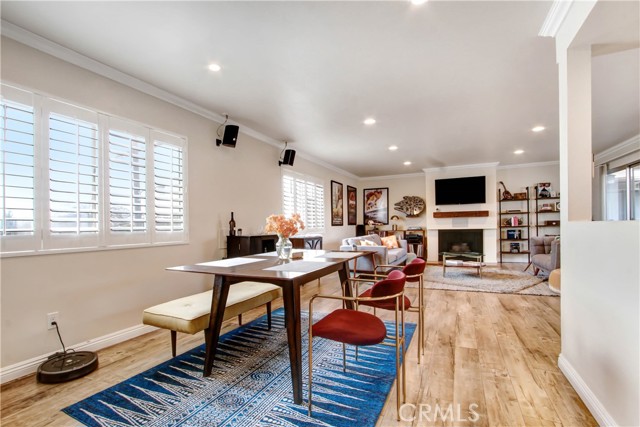 2 Bed Home for Sale in Van Nuys, California