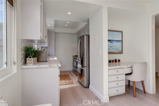 2519 Carnegie Lane, Redondo Beach, California 90278, 2 Bedrooms Bedrooms, ,2 BathroomsBathrooms,Residential,Sold,Carnegie,SB20235745