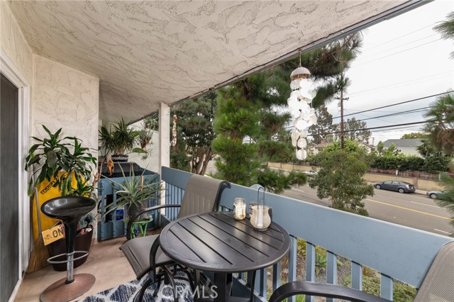 631 Prospect Avenue, Redondo Beach, California 90277, 2 Bedrooms Bedrooms, ,2 BathroomsBathrooms,Residential,Sold,Prospect,SB20199042