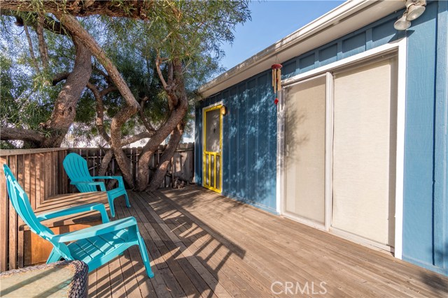 909 17th Street, Hermosa Beach, California 90254, ,Residential Income,Sold,17th,SB18014958