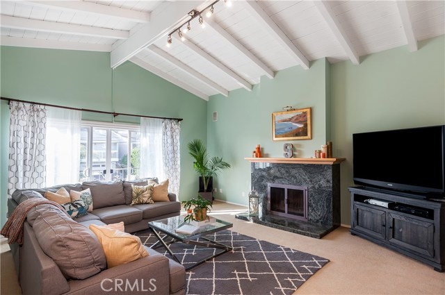1728 Carver Street, Redondo Beach, California 90278, 3 Bedrooms Bedrooms, ,2 BathroomsBathrooms,Residential,Sold,Carver,SB18059398
