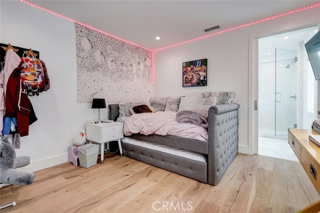 436 27th Street, Manhattan Beach, California 90266, 4 Bedrooms Bedrooms, ,4 BathroomsBathrooms,Residential,Sold,27th,SB20086504