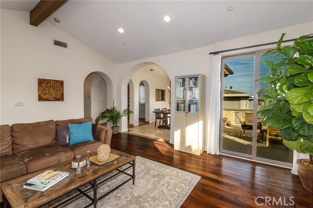 2609 Curtis Avenue, Redondo Beach, California 90278, 3 Bedrooms Bedrooms, ,2 BathroomsBathrooms,Residential,Sold,Curtis,SB19006810