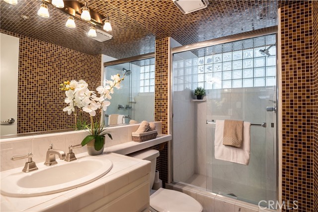 324 21st Street, Manhattan Beach, California 90266, 3 Bedrooms Bedrooms, ,4 BathroomsBathrooms,Residential,Sold,21st,SB21154913