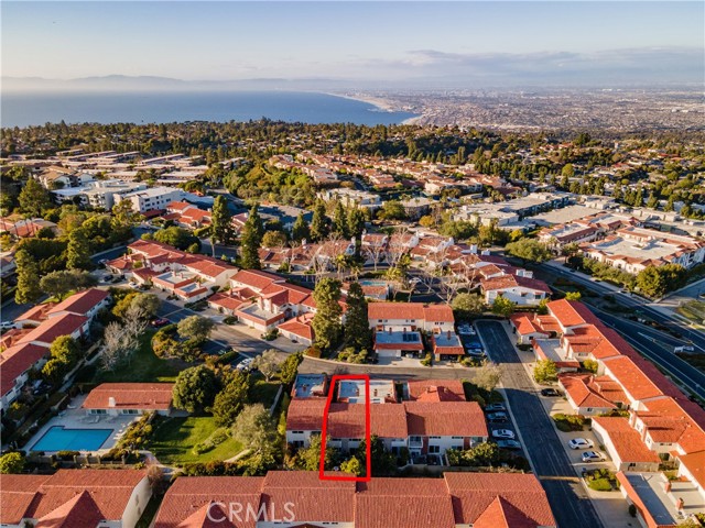 8 Via Sevilla, Rolling Hills Estates, California 90274, 3 Bedrooms Bedrooms, ,2 BathroomsBathrooms,Residential,Sold,Via Sevilla,SB21047742