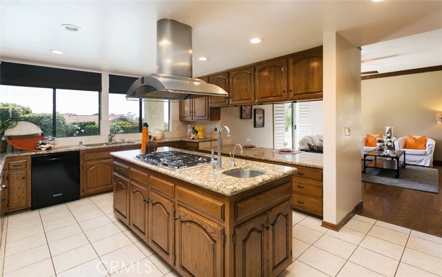 Spacious kitchen